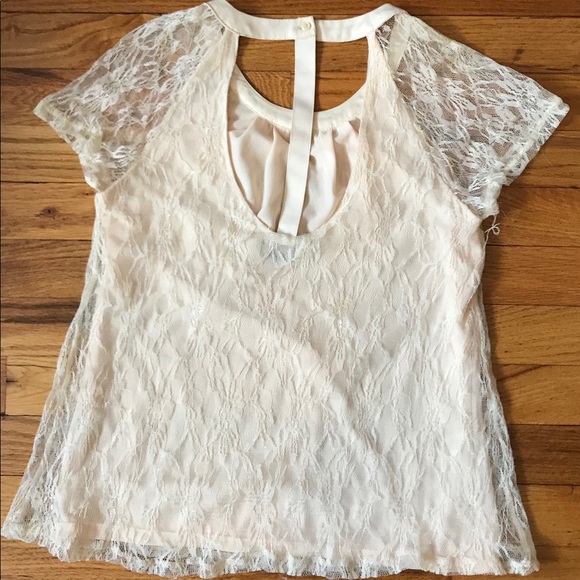 Gorgeous Ivory Lace Blouse - Picture 3 of 4